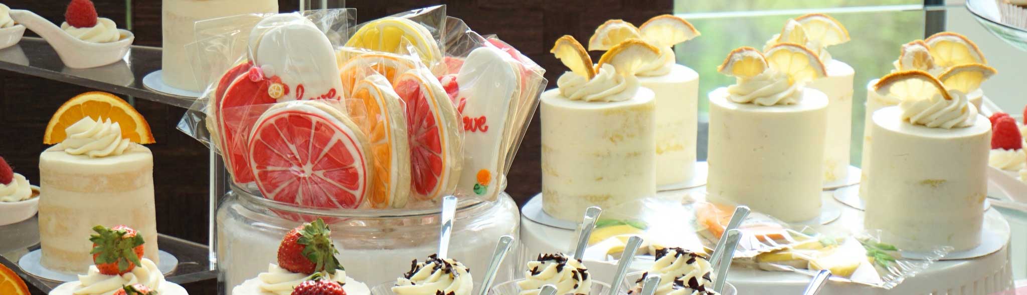 dessert table cropped<br />
